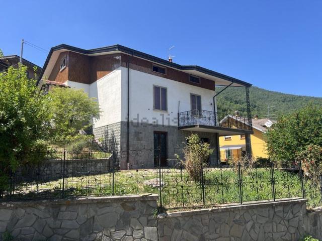 Casa in vendita a Bardi, Reggio Emilia