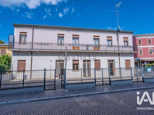 Casa in vendita a Ariano, Ariano nel Polesine