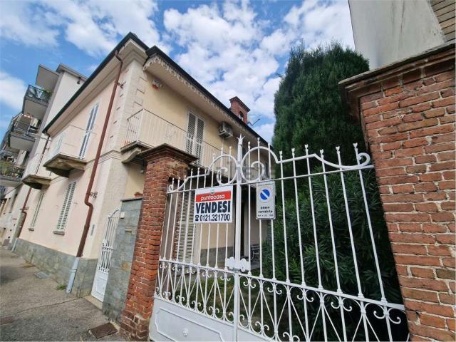 Casa in vendita a Pinerolo, Torino