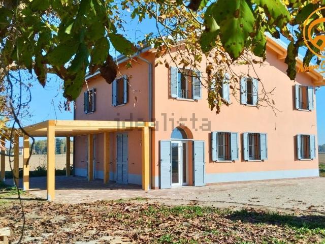 Casa in vendita a Unione Alto Ferrarese, Cento