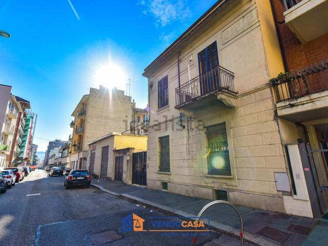 Casa in vendita a Circoscrizione 8, Piemonte