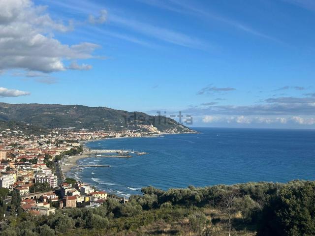 Casa in vendita a Diano Calderina, Diano Marina