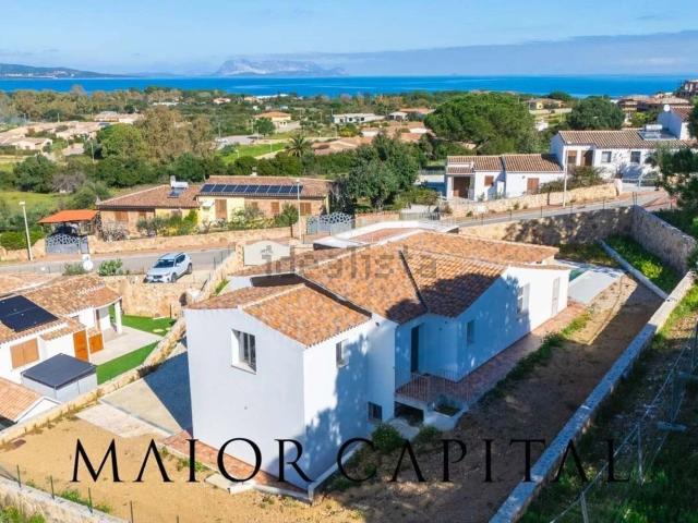 Casa in vendita a Porto Ainu, Agrustos