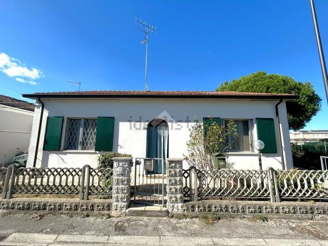 Casa in vendita a Classe, Ravenna