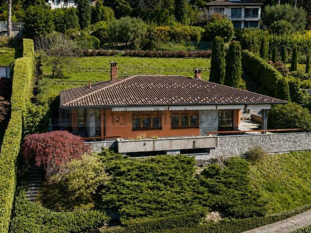 Casa in vendita a Varese, Lombardia