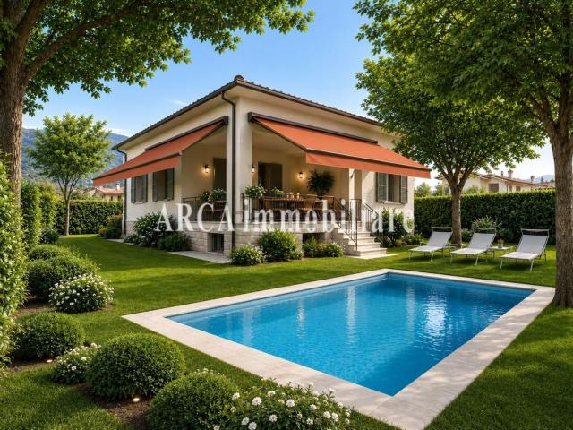 Casa in vendita a Tonfano, Toscana
