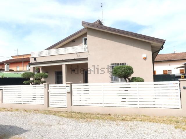 Casa in vendita a Cervia, Reggio Emilia