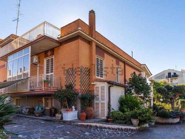 Casa in vendita a Colli Lilli, Roma Capitale