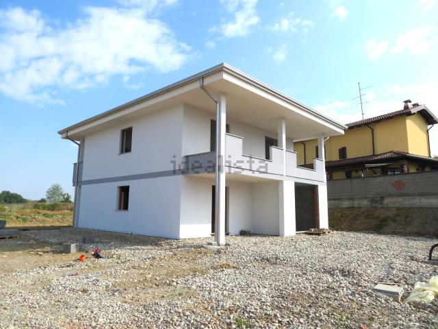 Casa in vendita a Piemonte, Novara
