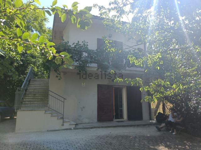 Casa in vendita a Carpineto Della Nora, Abruzzo