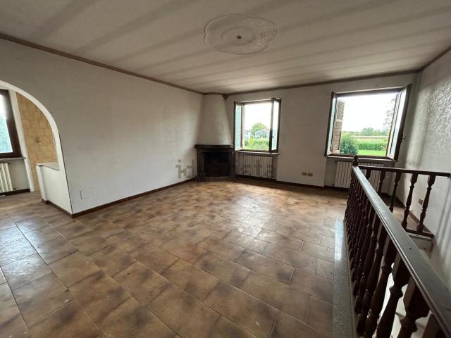 Casa in vendita a Piemonte, Alessandria