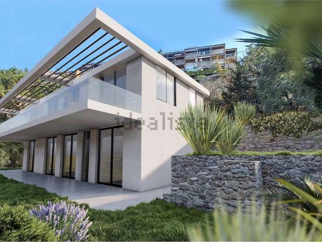 Casa in vendita a Ospedaletti, Liguria