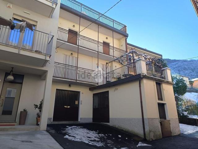 Casa in vendita a Erve, Lombardia
