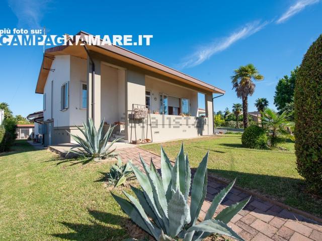 Casa in vendita a Unione Terre e Fiumi, Berra