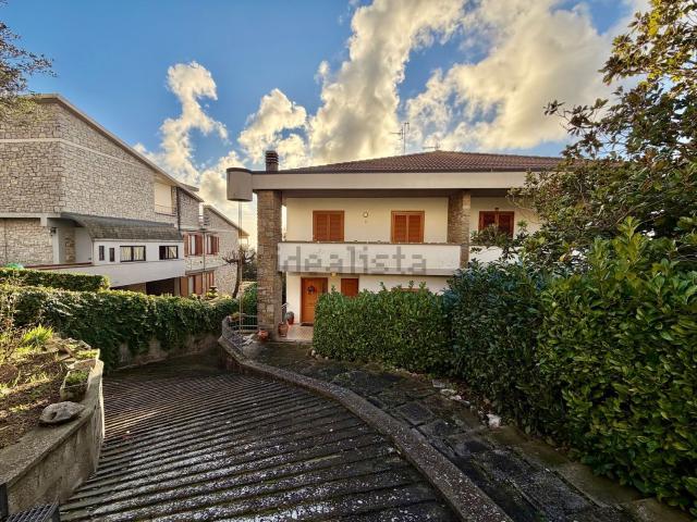Casa in vendita a Massa Marittima, Toscana