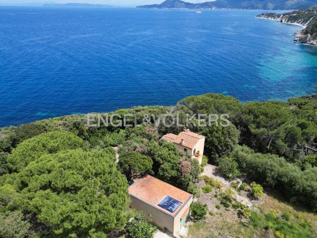 Casa in vendita a Acquaviva, Portoferraio