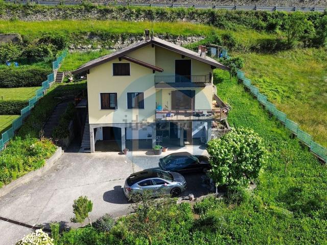 Casa in vendita a Comunità montana della valle Camonica, Ossimo Superiore
