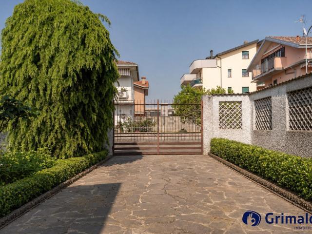 Casa in vendita a Bettolino, Pogliano Milanese