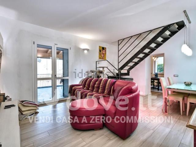 Casa in vendita a Bruntino, Villa D'almè