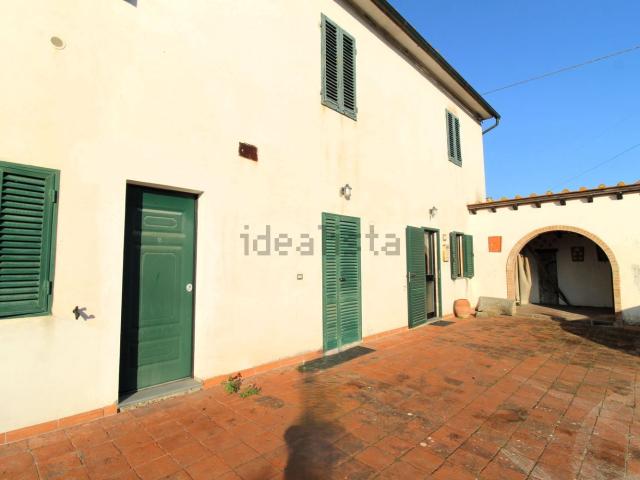 Casa in vendita a Chiesina Uzzanese, Toscana