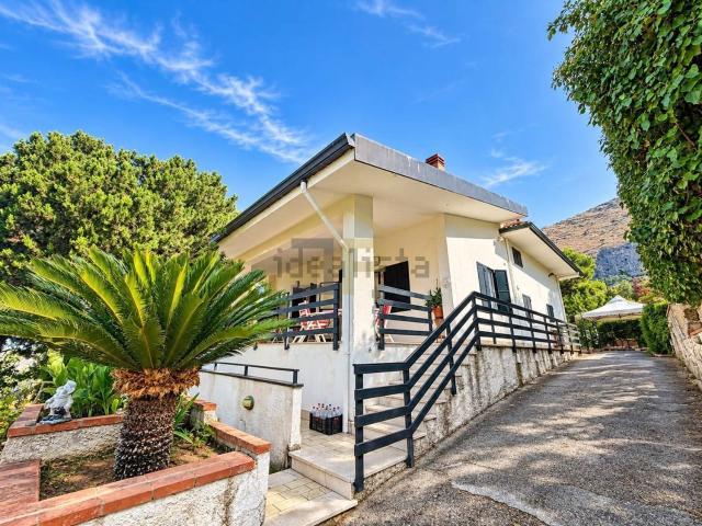 Casa in vendita a Borgetto, Palermo