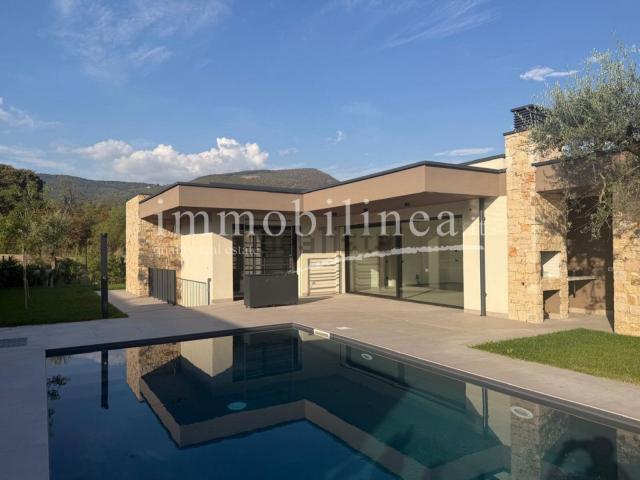 Casa in vendita a Costermano, Veneto