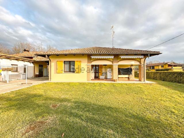 Casa in vendita a Località San Bernardo, Piemonte