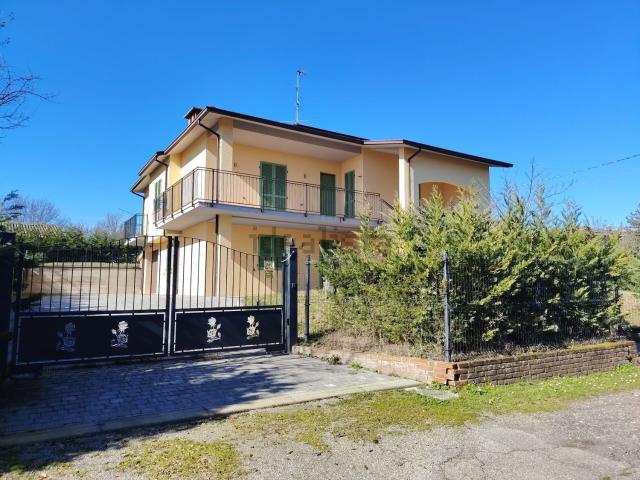 Casa in vendita a Mornico Losana, Lombardia