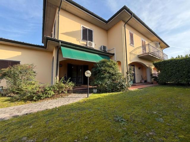 Casa in vendita a Stradella, Lombardia