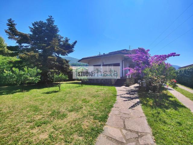 Casa in vendita a Tonfano, Toscana