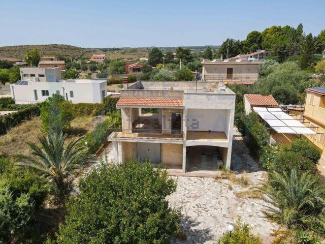 Casa in vendita a Noto, Sicilia