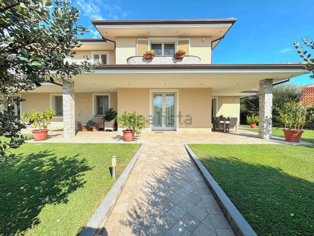 Casa in vendita a Lammari, Capannori