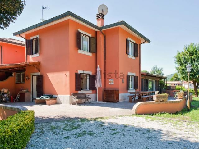 Casa in vendita a Roma Capitale, Lazio