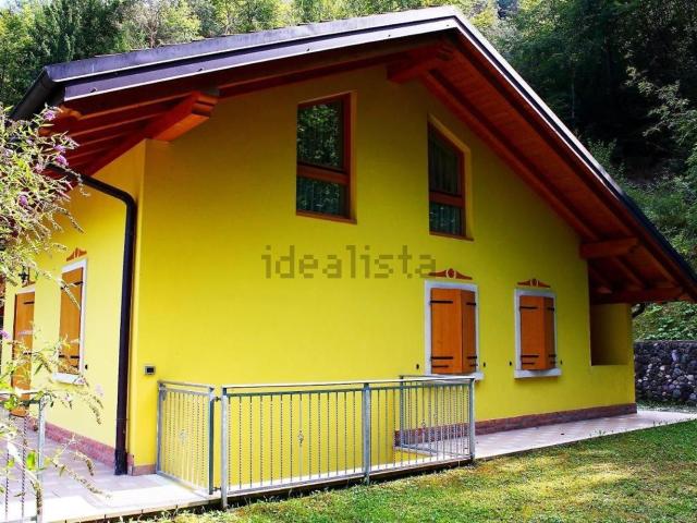 Casa in vendita a Comunità Alto Garda e Ledro, Molina Di Ledro