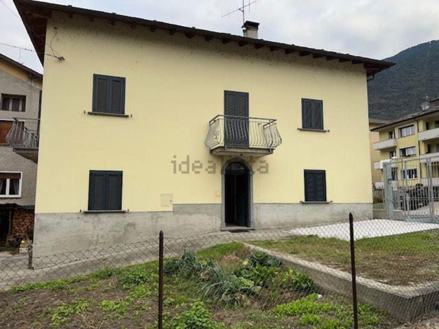 Casa in vendita a Berbenno Di Valtellina, Lombardia