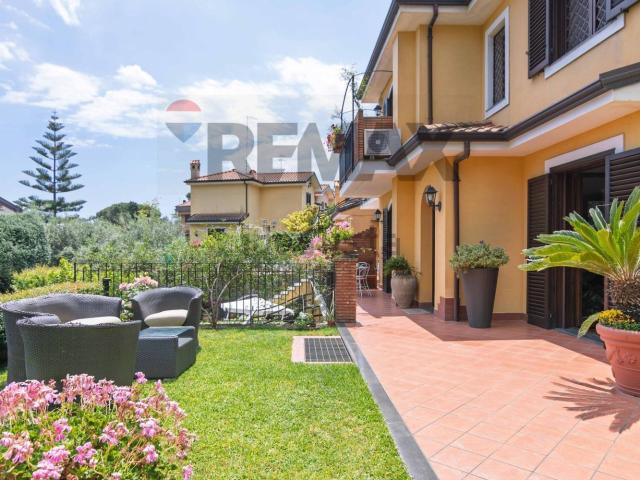 Casa in vendita a Gaglianesi, Trecastagni