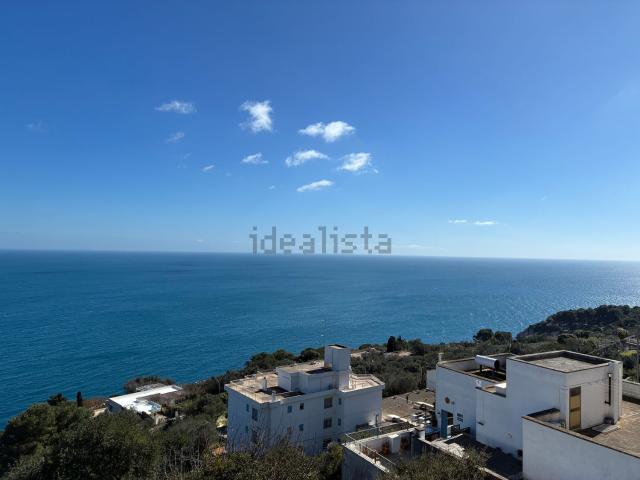 Casa in vendita a Castro Marina, Puglia