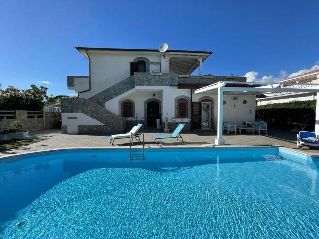 Casa in vendita a Calabria, Cosenza