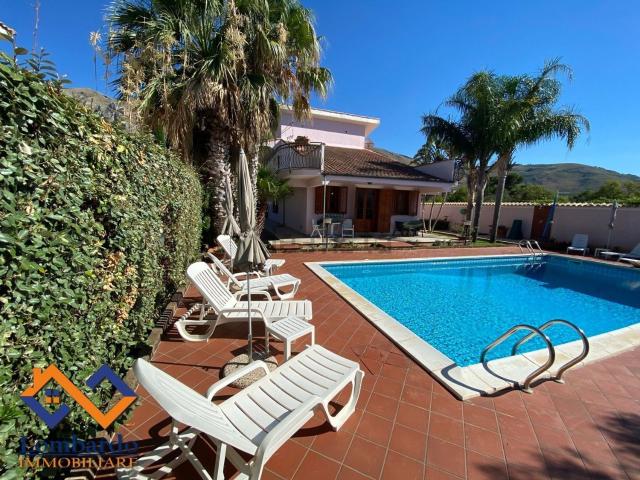 Casa in vendita a Case Buffa, Castellammare Del Golfo