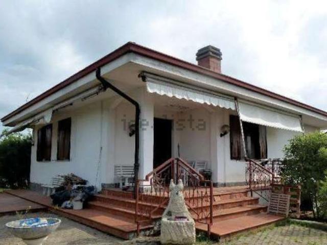 Casa in vendita a Piemonte, Alessandria
