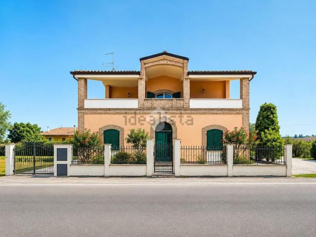 Casa in vendita a Colledoro, Giulianova