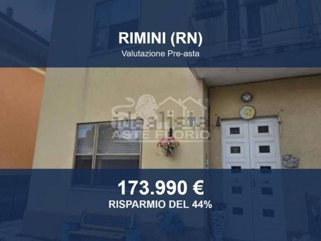 Casa in vendita a Rimini, Reggio Emilia