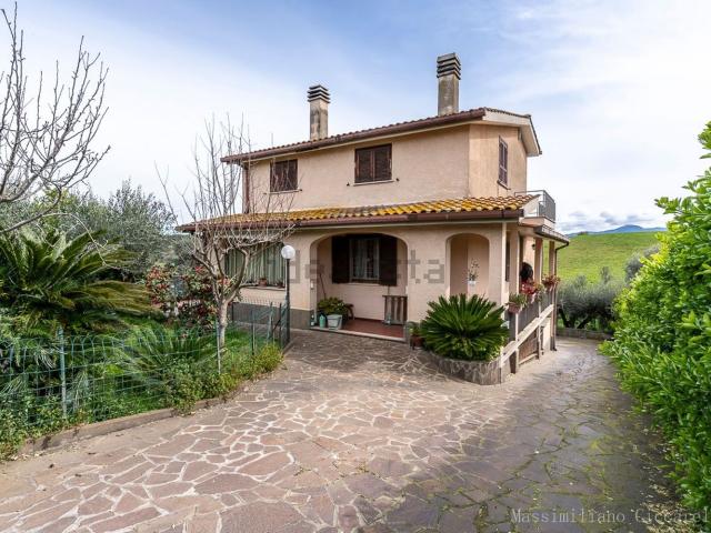 Casa in vendita a Roma Capitale, Lazio