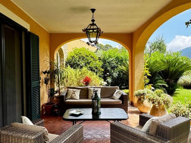 Casa in vendita a Garlenda, Liguria
