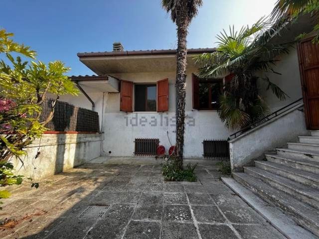 Casa in vendita a Ghettarello, Ancona