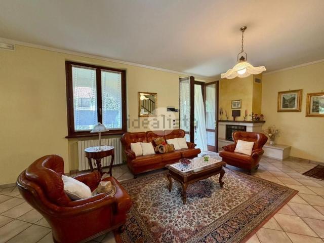 Casa in vendita a Borgo San Giacomo, Lombardia