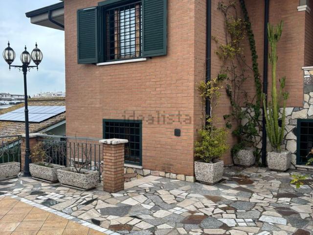Casa in vendita a Guidonia Montecelio, Roma Capitale