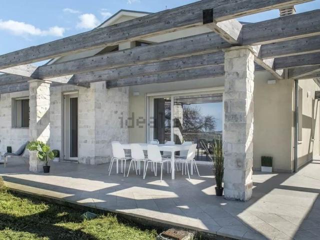 Casa in vendita a Marche, Ancona