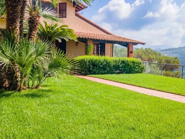 Casa in vendita a San Giacomo, Camporosso