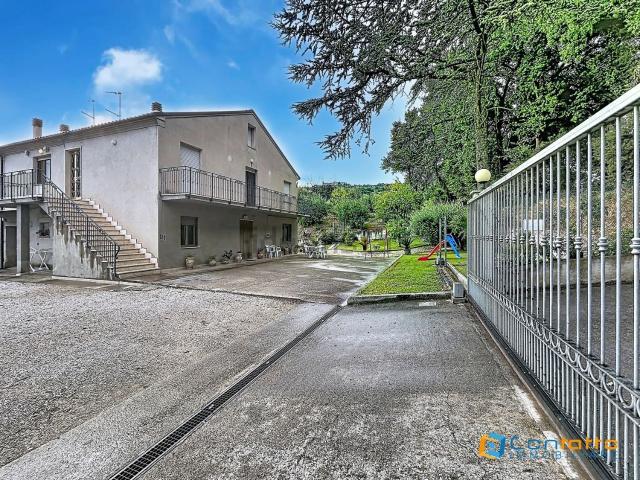 Casa in vendita a Marche, Fermo